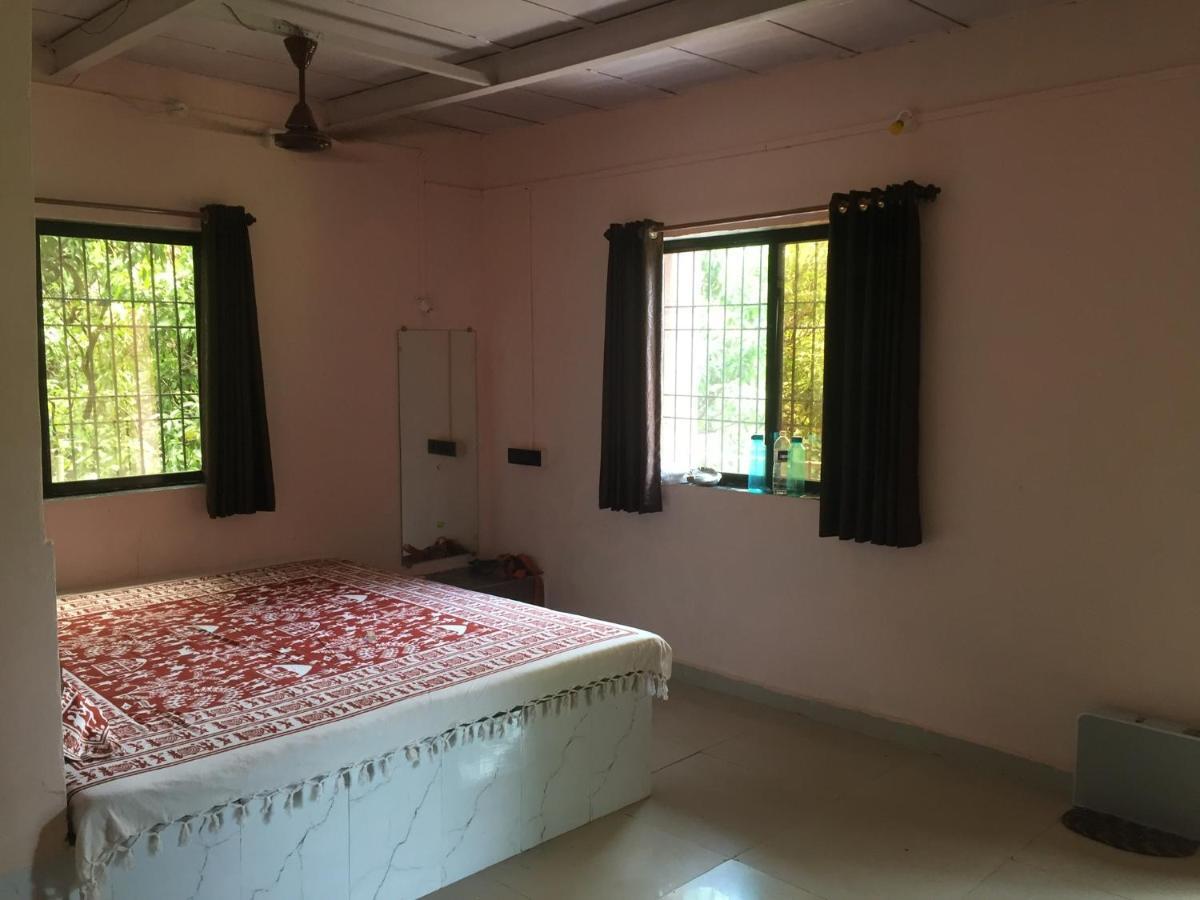 Misty Woods Eco Cottages Harihareshwar Exteriör bild